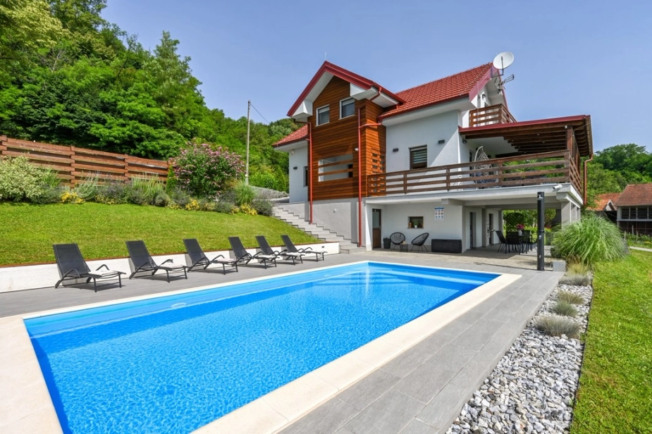 Sunrise Hill Idilira Zagorje