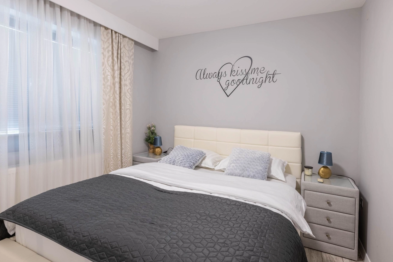 Bedroom Holiday House Aurora