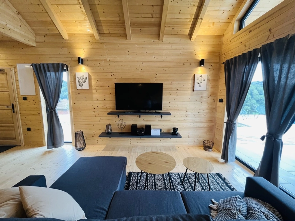 Holiday House With The Pool Nature Idilira 2