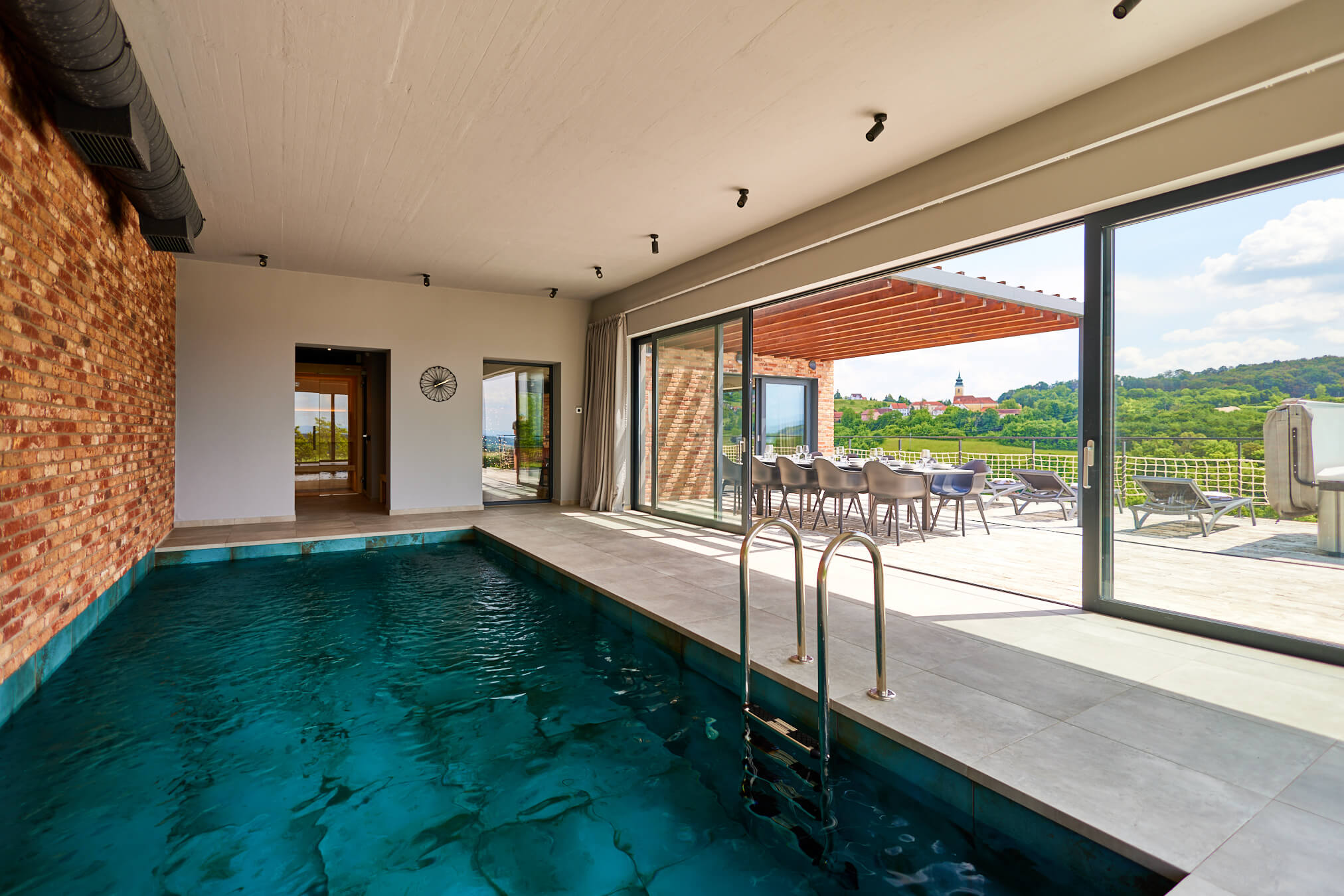Indoor Pool Idilira