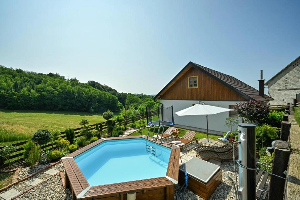 Swimming Pool House Zora Zagorje