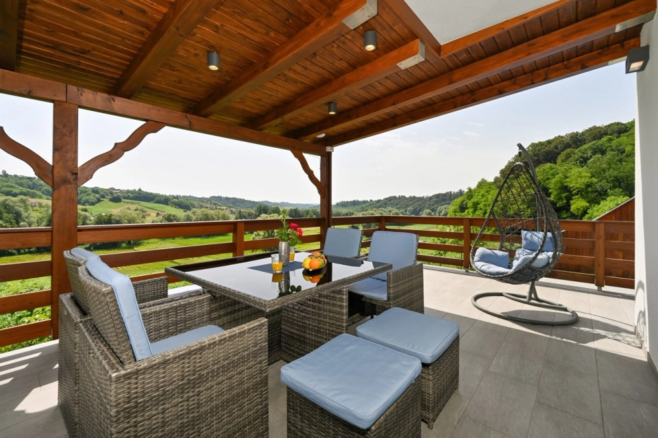 Holidayhouse For Eight