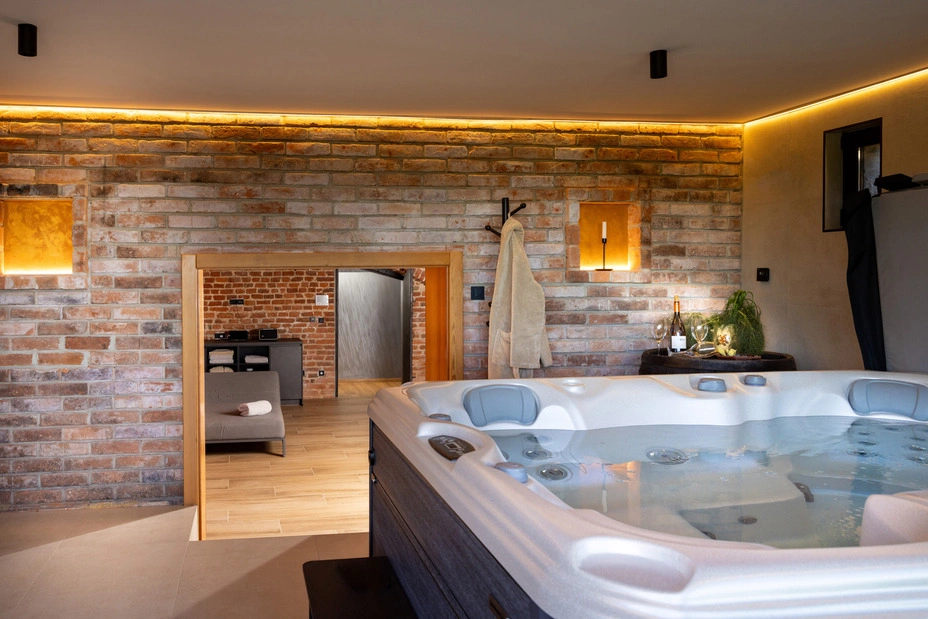 Book Wellness Villa For Eight People