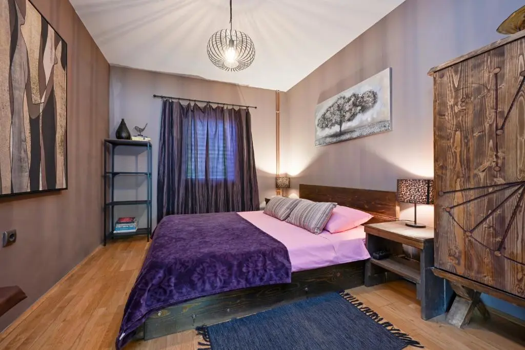 Living Room Keti Chill